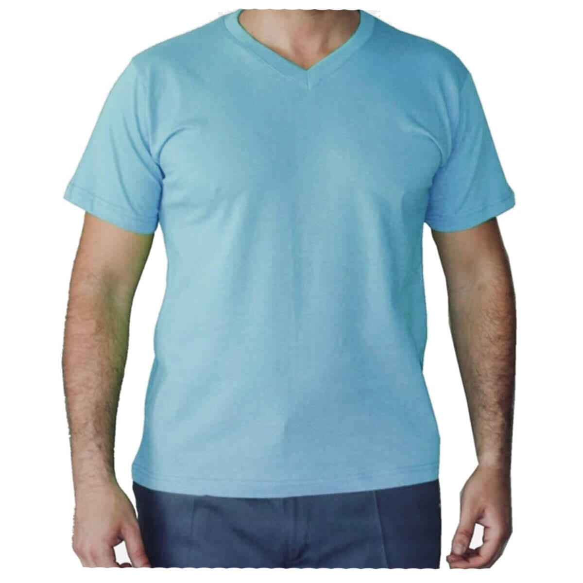 V yaka kısa kollu %100 pamuklu penye kumaştan üretilmiş baskıya ve nakışa uygun geniş kalıp çeşitli renk ve bedenlerde personel tişörtü